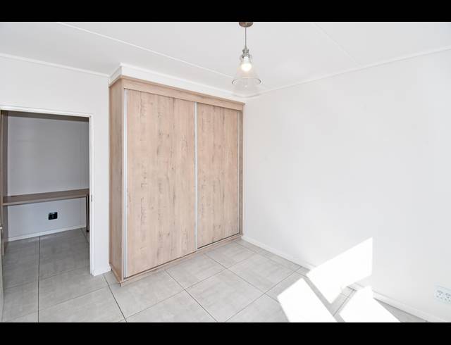 3 BEDROOM APARTMENT FOR SALE IN NOORDHANG